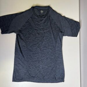 ALO Yoga Amplify Gym Training Tee -Heather Gray - Men’s Size Medium